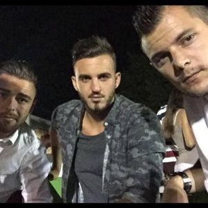 Meet your Posher, Pierre